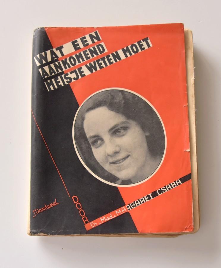 Wat een aankomend meisje weten moet 1941, Ophalen of Verzenden