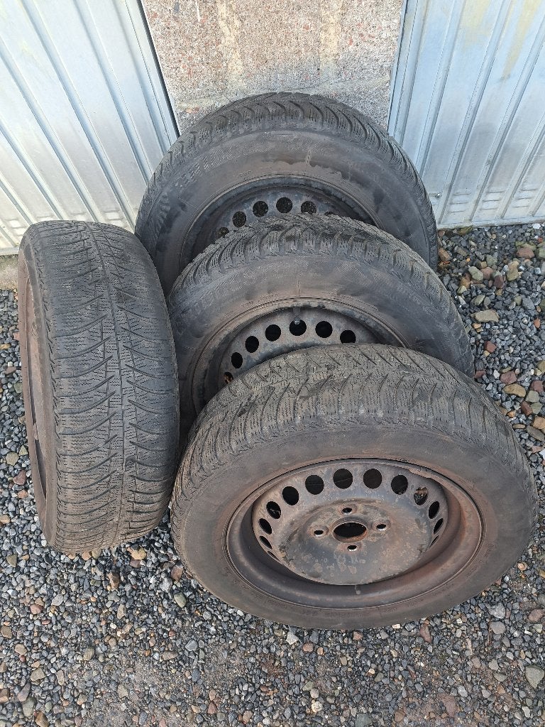 Pneus hiver sur jantes pour Hyundai i10 - 175/65 R14 82T, 14 pouces, Pneus et Jantes, Pneus hiver, 175 mm