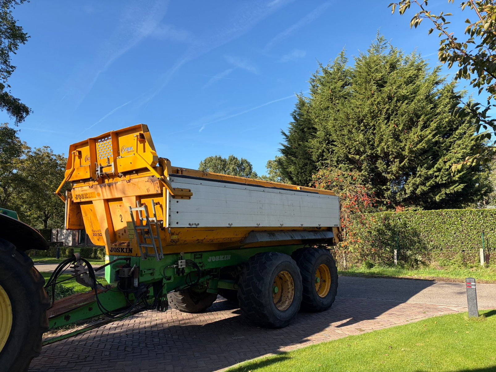 Joskin dumper, Ophalen, Transport