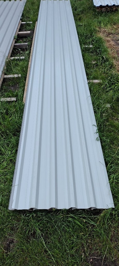 57 nieuwe golfplaten van 800cm lang 80 euro per stuk, Doe-het-zelf en Bouw, Overige kleuren, Nieuw, 15 m² of meer, Metaal