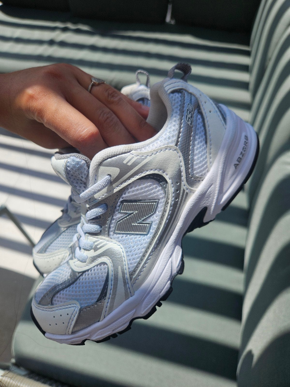 New Balance 530 enfant – Taille 32 – Comme neuves, Enlèvement
