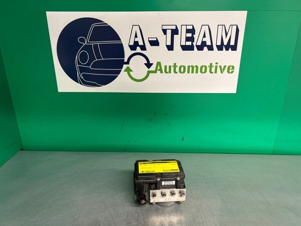 BLOC ABS (FREINS ANTI-BLOCAGE) Opel Corsa D, Robert Bosch AG, Opel, Utilisé, Robert-Bosch-Allee 1
74232  Abstatt, DE