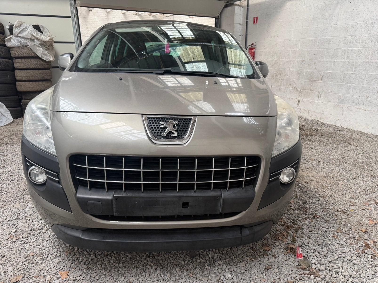 Peugeot 3008 diesel 1.6, Achat, https://public.car-pass.be/vhr/e438731d-f50b-4646-8076-797bc9ac9e22, Entreprise, Noir