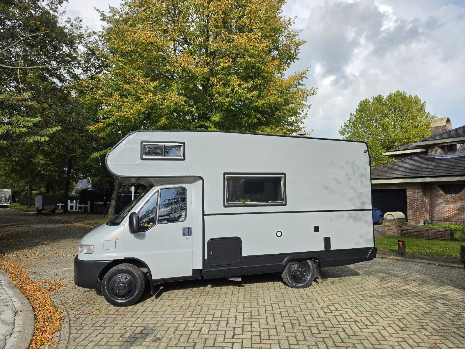 Gerenoveerd Mobilhome/camper. UNIEK exemplaar, Buscamper of Camperbus, Boiler, Ford, Particulier