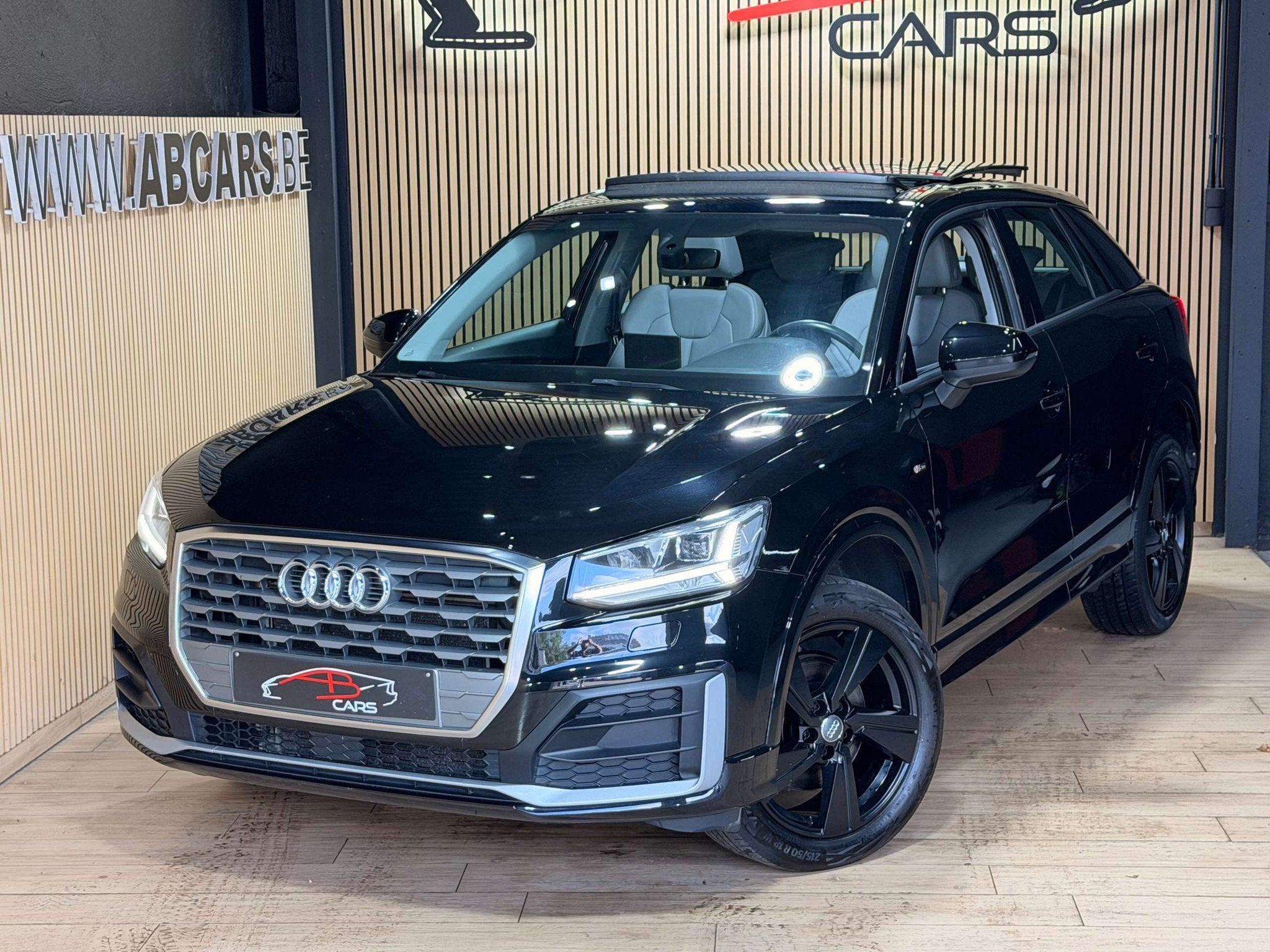 Audi Q2 1.4 TFSI S LINE S tronic * 1ER PROP * GAR 12 MOIS *, Auto's, Audi, Automaat, Gebruikt, 4 cilinders, Zwart