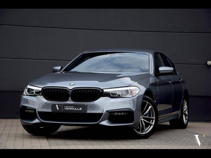 BMW Serie 5 530 M-SPORT | CARPLAY | CAMERA, Auto's, BMW, Automaat, 1998 cc, https://public.car-pass.be/vhr/a0d23ce5-a946-4538-9971-5749abc7aacd