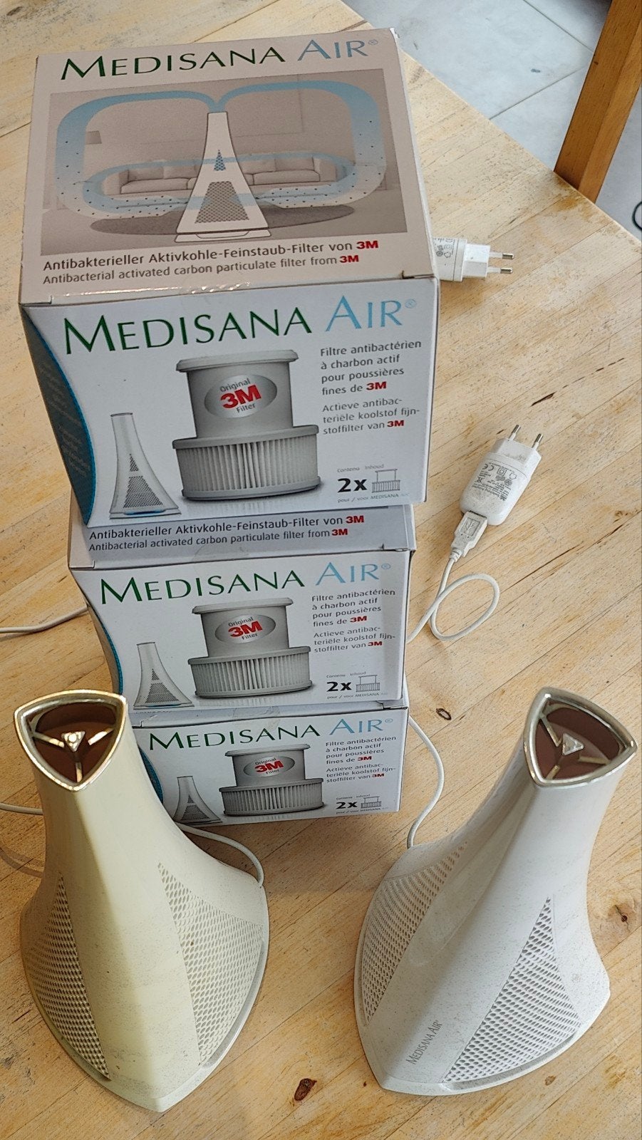 2 Medisana luchtfilterventilatoren en 8 filters, Electroménager, Enlèvement, Comme neuf, Ventilateur de table