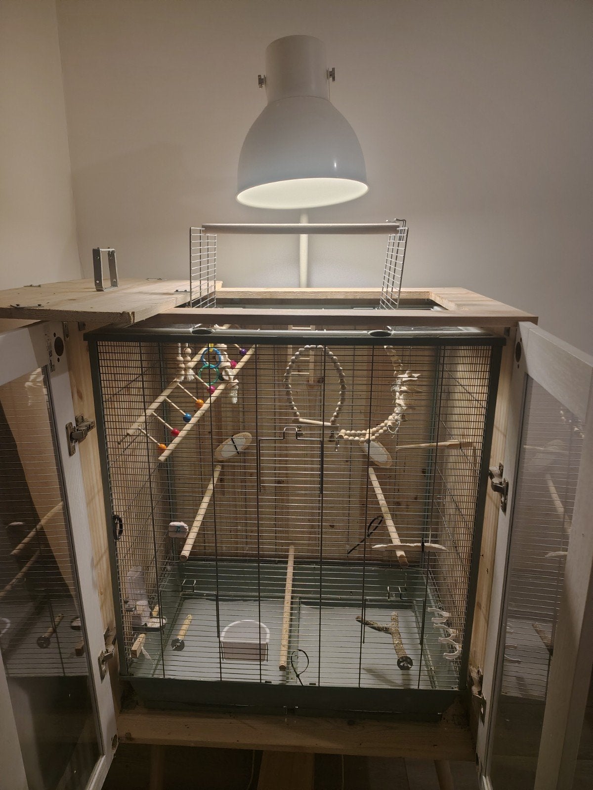 Cages, Animaux & Accessoires, Enlèvement, Comme neuf, Bois, Cage à oiseaux