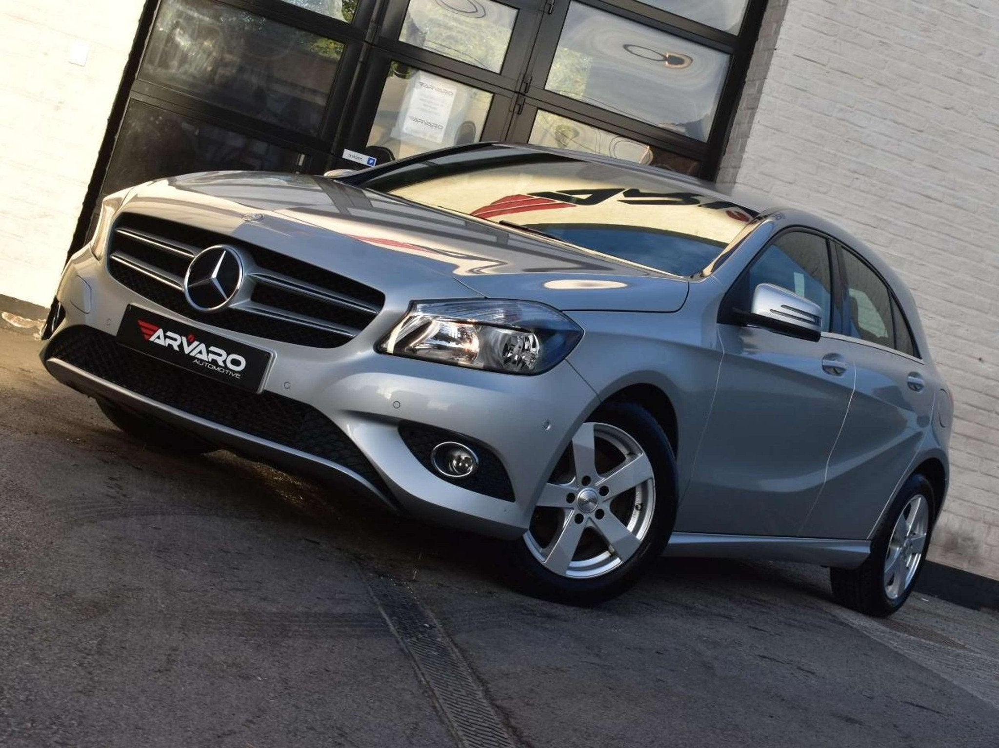 Mercedes-Benz A-Klasse 180 i Leder / PDC / Verw Zetel / Airc, Auto's, Gebruikt, 4 cilinders, 1595 cc, Bedrijf