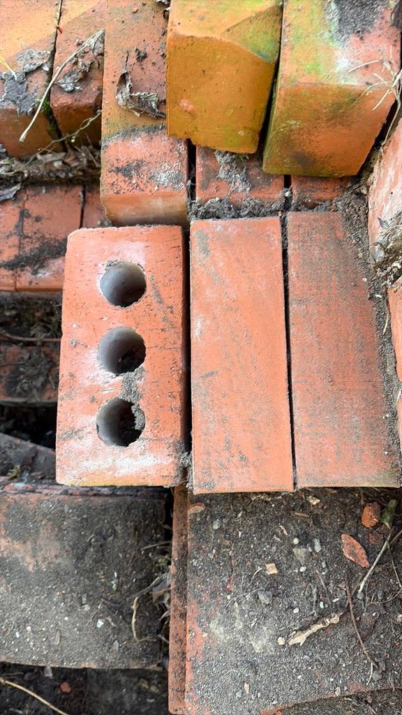 Bakstenen boerkes, Doe-het-zelf en Bouw, Ophalen, Zo goed als nieuw, Bakstenen