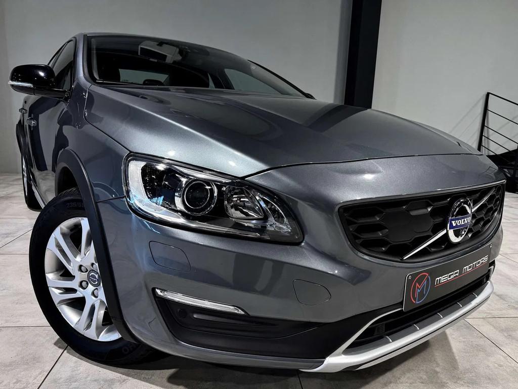 Volvo S60 Cross Country 2.0 D3 150CV CROSS COUNTRY BAUTO CUi, Auto's, Automaat, https://public.car-pass.be/vhr/aa81a402-0c08-49fc-b7e6-97358576c547