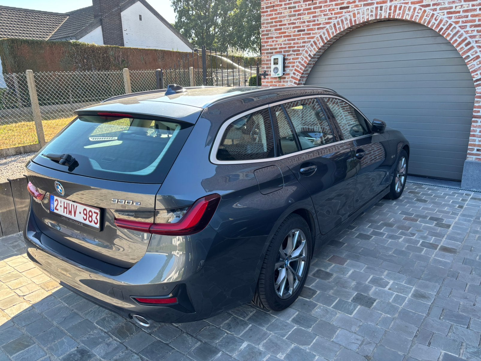 BMW 330e, Automaat, Achterwielaandrijving, Leder, 5 deurs