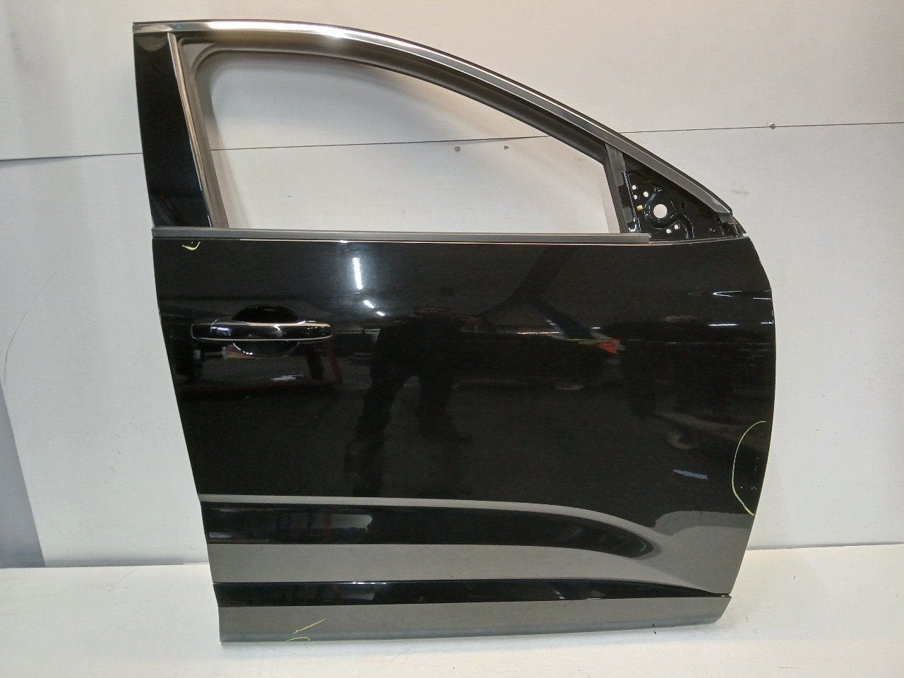 Portier rechts voor Renault Austral, Onderdelen@venauto.nl, Van der Ven Autorecycling B.V., Gebruikt, Ettenseweg 76, 4706 PB Roosendaal, The Netherlands