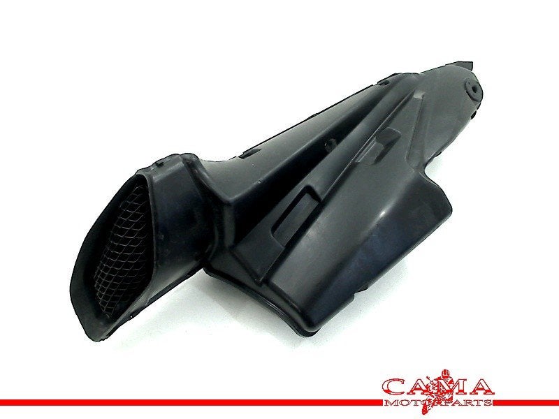 PRISE D'AIR GAUCHE GSX R 750 2006-2007 (GSXR750 K6 / K7), Dhr. S. di Majo, Utilisé, Info@cama-motorparts.nl, P.J. Troelstraweg 8 8
3144 CX  MAASSLUIS, NL