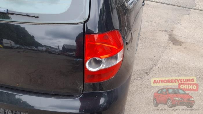 Feu arrière droit d'un Volkswagen Fox, Volkswagen, -, 3 mois de garantie, Utilisé