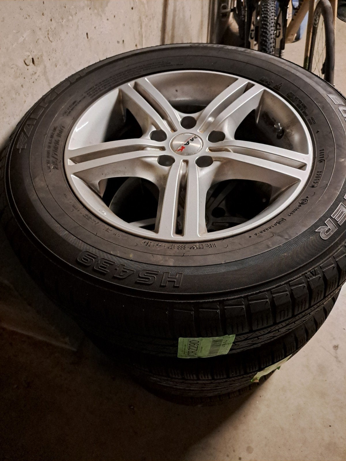 Autobanden  Kia sportage, Auto-onderdelen, Ophalen, Gebruikt, Winterbanden, Velg(en)