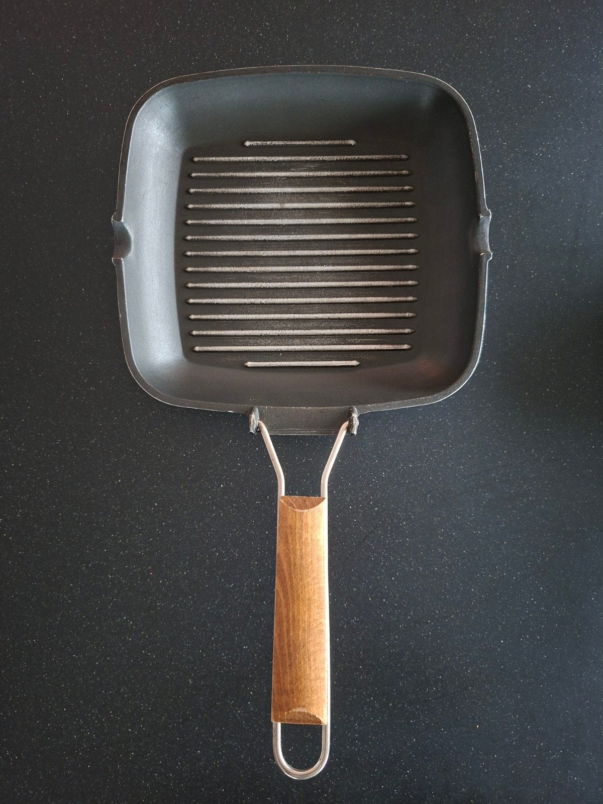 Grillpan gietijzer 25x25cm, Huis en Inrichting, Keuken | Potten en Pannen, Ophalen of Verzenden, Zo goed als nieuw, Overige merken