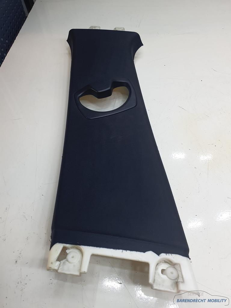 BMW 3 serie E90 E9x B-stijl kap interieur links rechts bestu, Autos : Pièces & Accessoires, Petuelring 130
80788  Munich, DE, Info@bmw.de