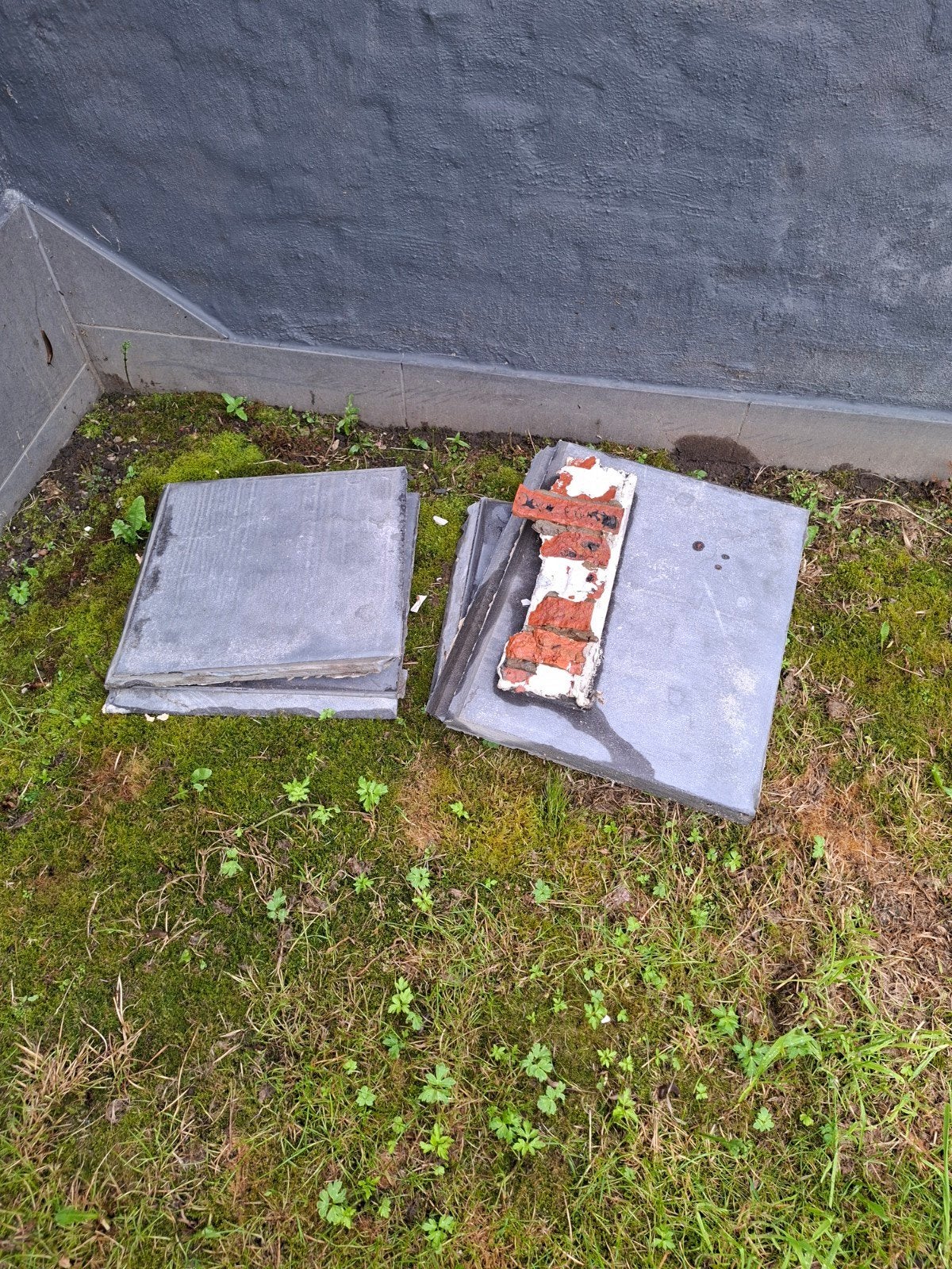 Afbraak gevelplinten, Ophalen
