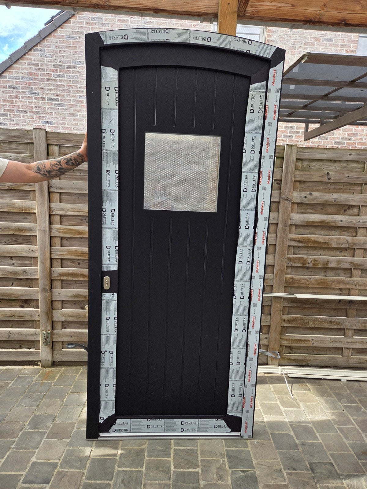 nieuwe voordeur aluplast, Ophalen