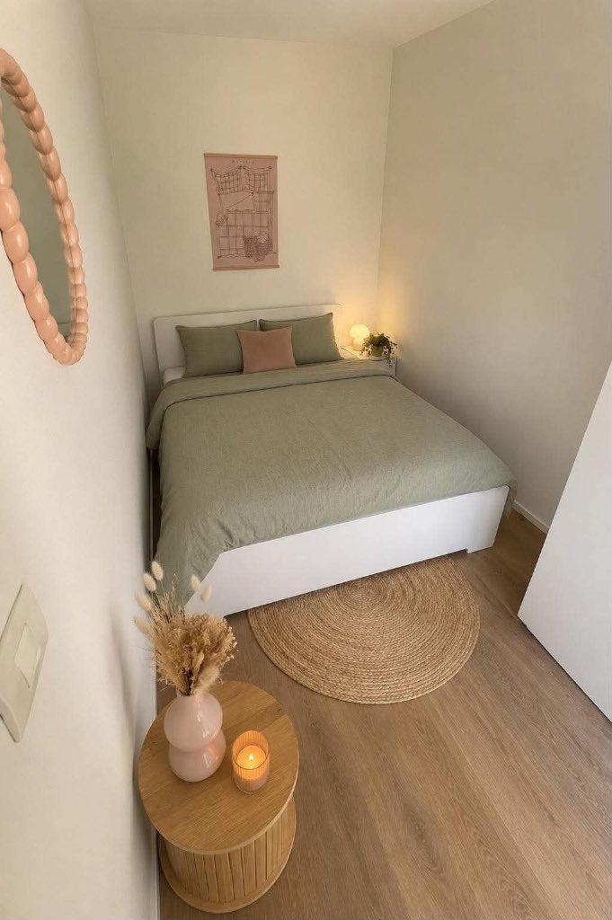 IKEA bed, Ophalen, Gebruikt, Twijfelaar, Bedframe + matras