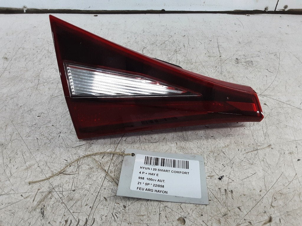 PANNEAU ARRIÈRE GAUCHE AVEC LAMPE i20 (BC3) (92403Q0000), Autos : Pièces & Accessoires, Hyundai Motor Deutschland GmbH, Kaiserleipromenade 5
63067  Offenbach am Main, DE