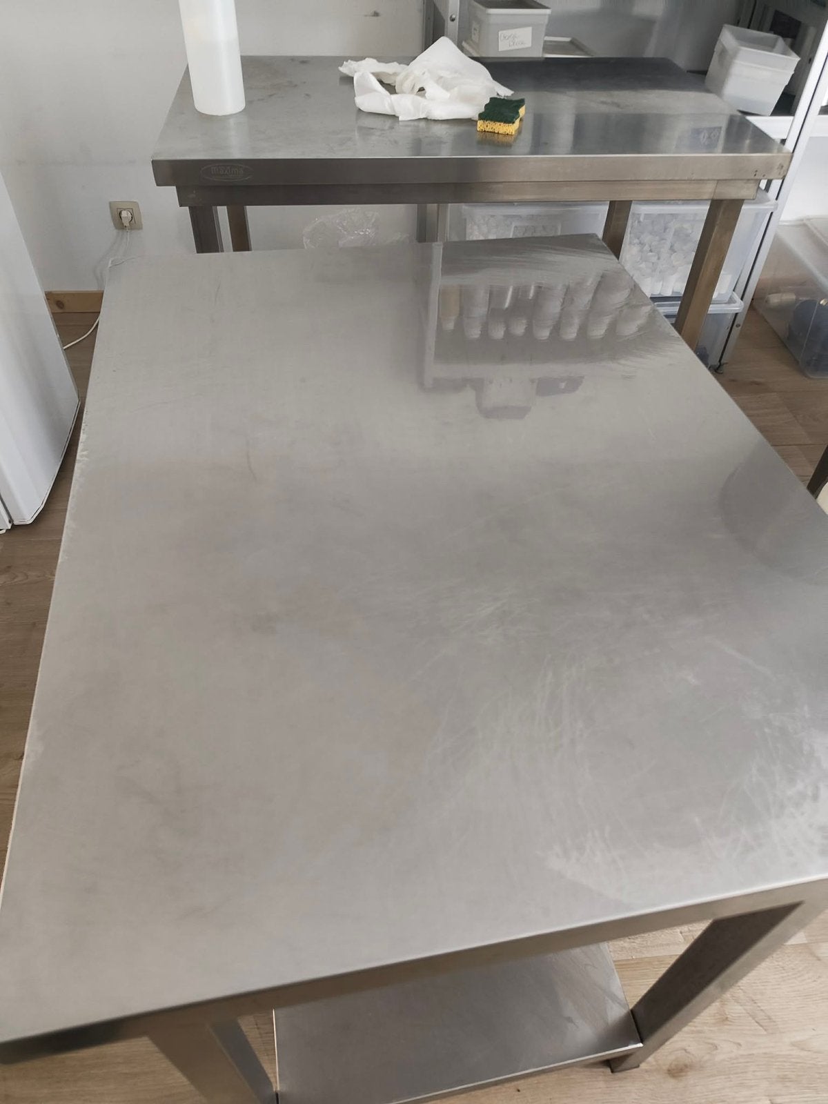 Table en Inox avec étagère - 80 x 60 cm, Enlèvement