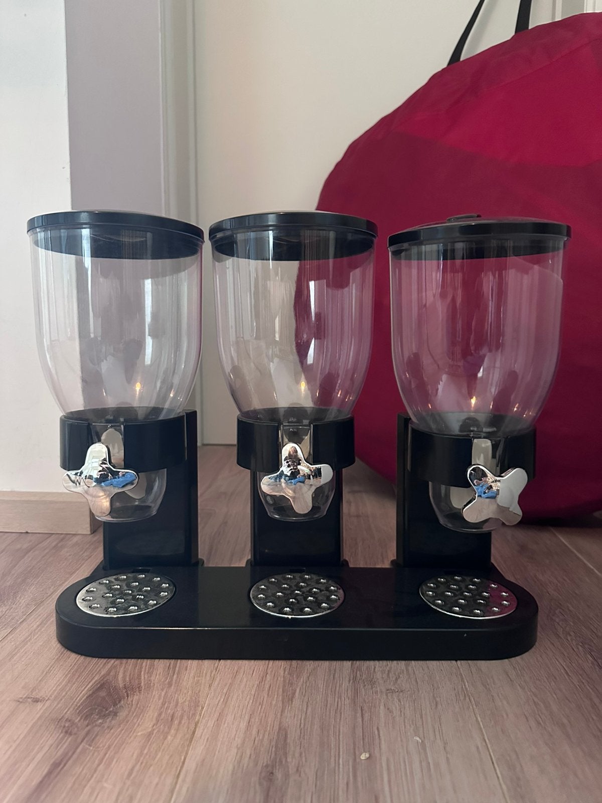 Cornflakes dispender, Ophalen, Zo goed als nieuw, Zwart