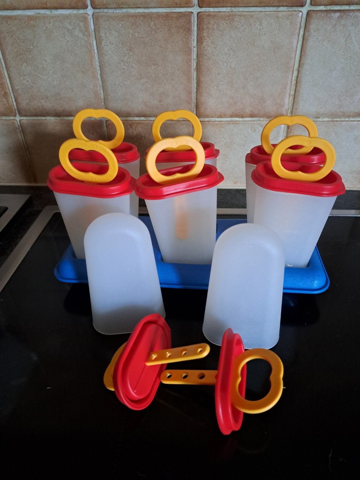 Set de sucettes glacées Tupperware avec support et 8 sucette, Enlèvement
