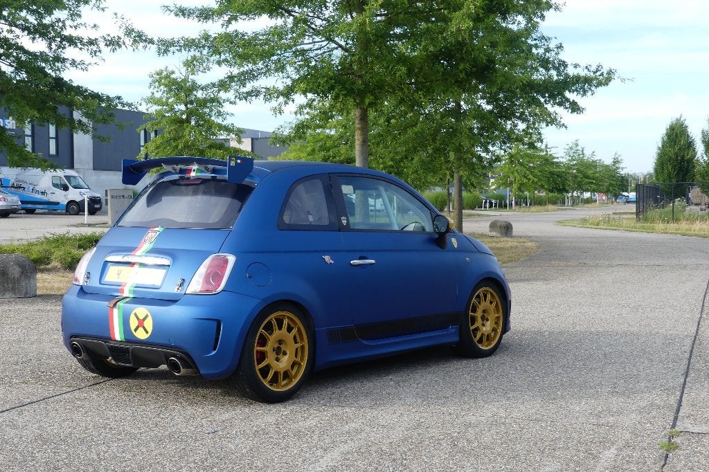 Abarth Assetto Corse, Auto's, Voorwielaandrijving, https://public.car-pass.be/vhr/b3f9ca0c-5f78-419e-9789-905b5f81190c, 4 cilinders