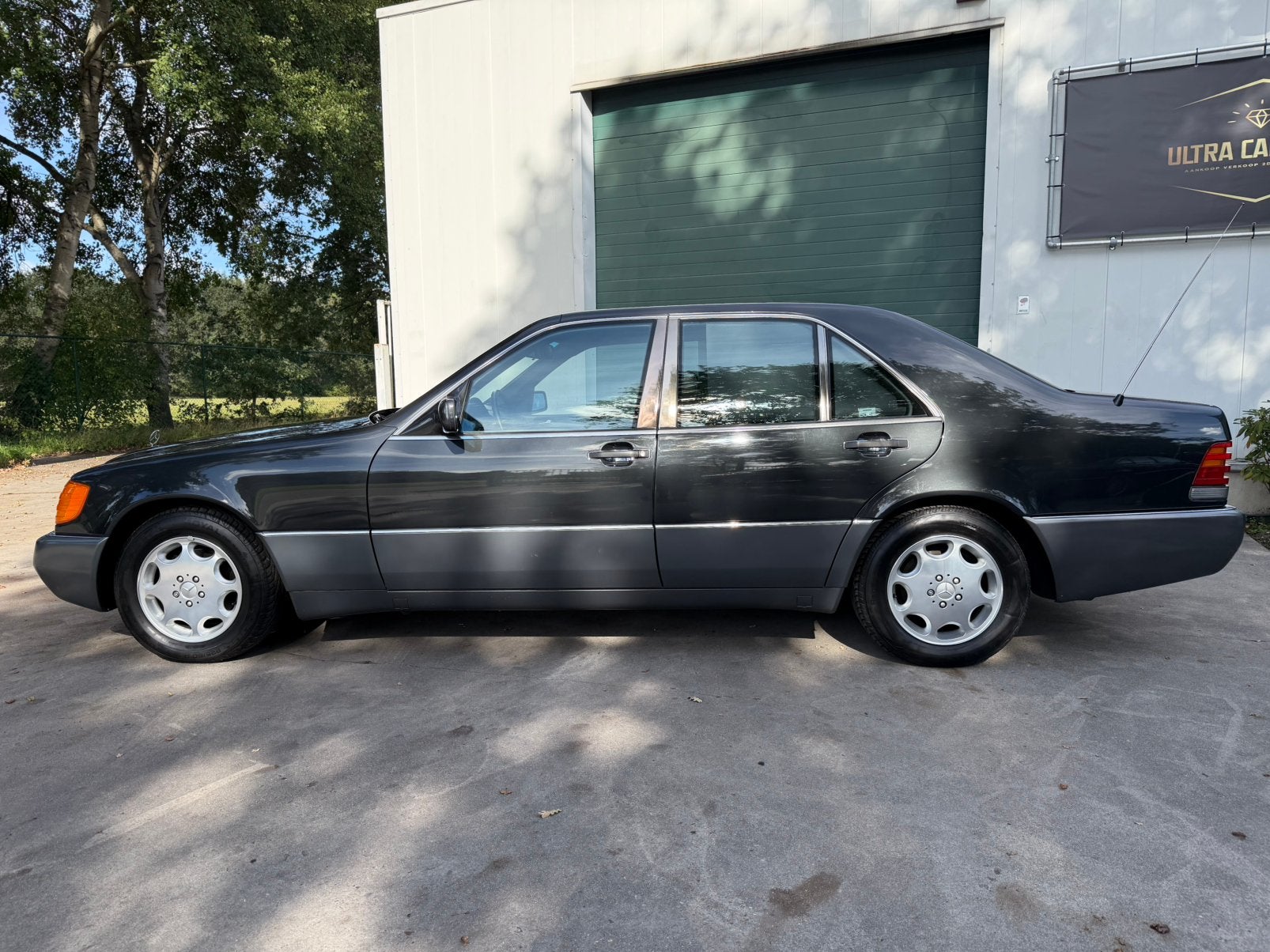 Mercedes W140 300SE Oldtimer/Automaat/Showroomstaat/GEKEURD, Automaat, Dealer onderhouden, Leder, Bedrijf