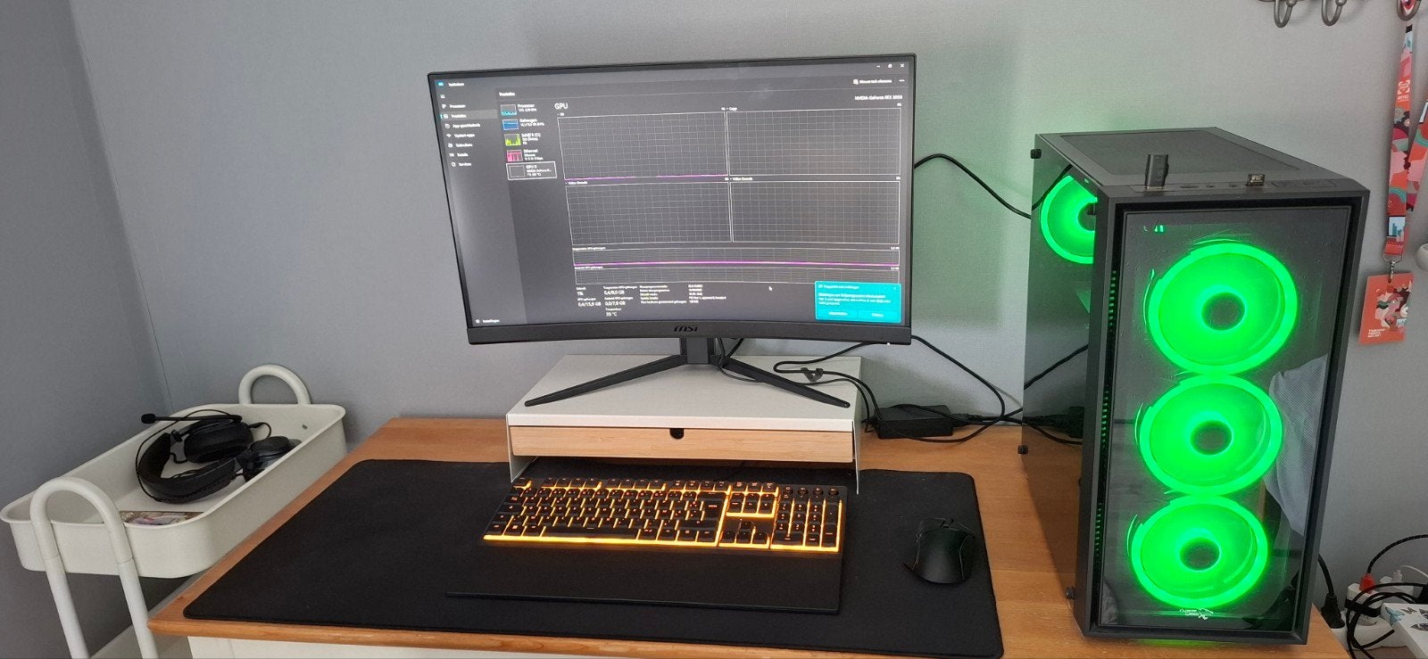 Gaming pc + toetsenbord + beeldscherm + muis, Informatique & Logiciels, Ordinateurs de bureau, Utilisé, 2 à 3 Ghz, SSD, 16 GB