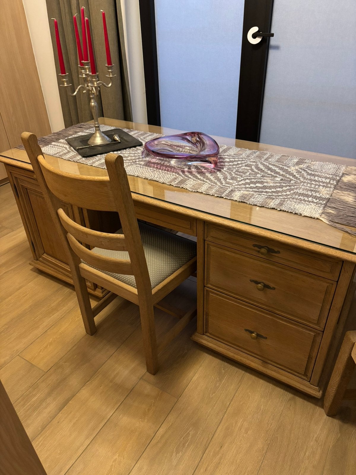 Massief voleiken notarisbureau 179 x 83 x 0,76H, Huis en Inrichting, Bureaus, Met lades, Hout, Antiek, Bruin