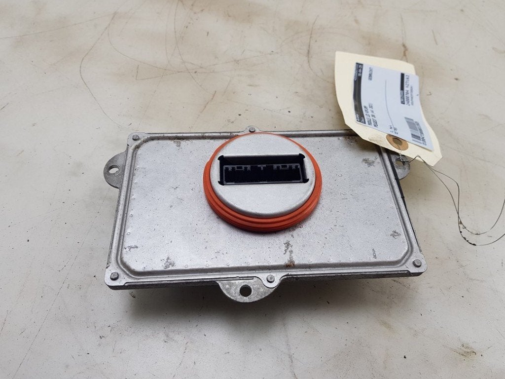 MODULE DE PHARE À DEL Peugeot 208 II (UB / UH / UP), Kontakt-peugeot@peugeot.com, Utilisé, Peugeot Deutschland GmbH, Bahnhofsplatz
65423  Rüsselsheim, DE