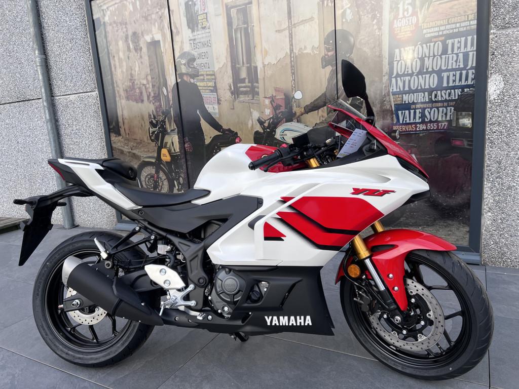 Yamaha YZF-R3 70 TH, 320 cc, Bedrijf, Super Sport, 12 t/m 35 kW