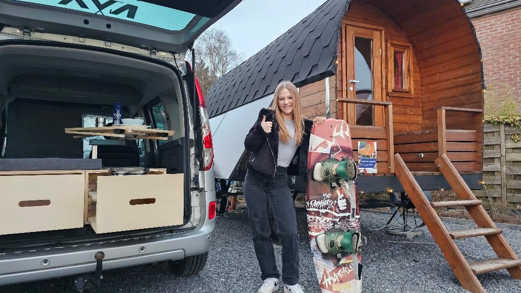 Transformez votre fourgon en camping-car en 5 minutes, Caravans en Kamperen, Mobilhomes, Buscamper of Camperbus, Afzuigkap, Bedrijf