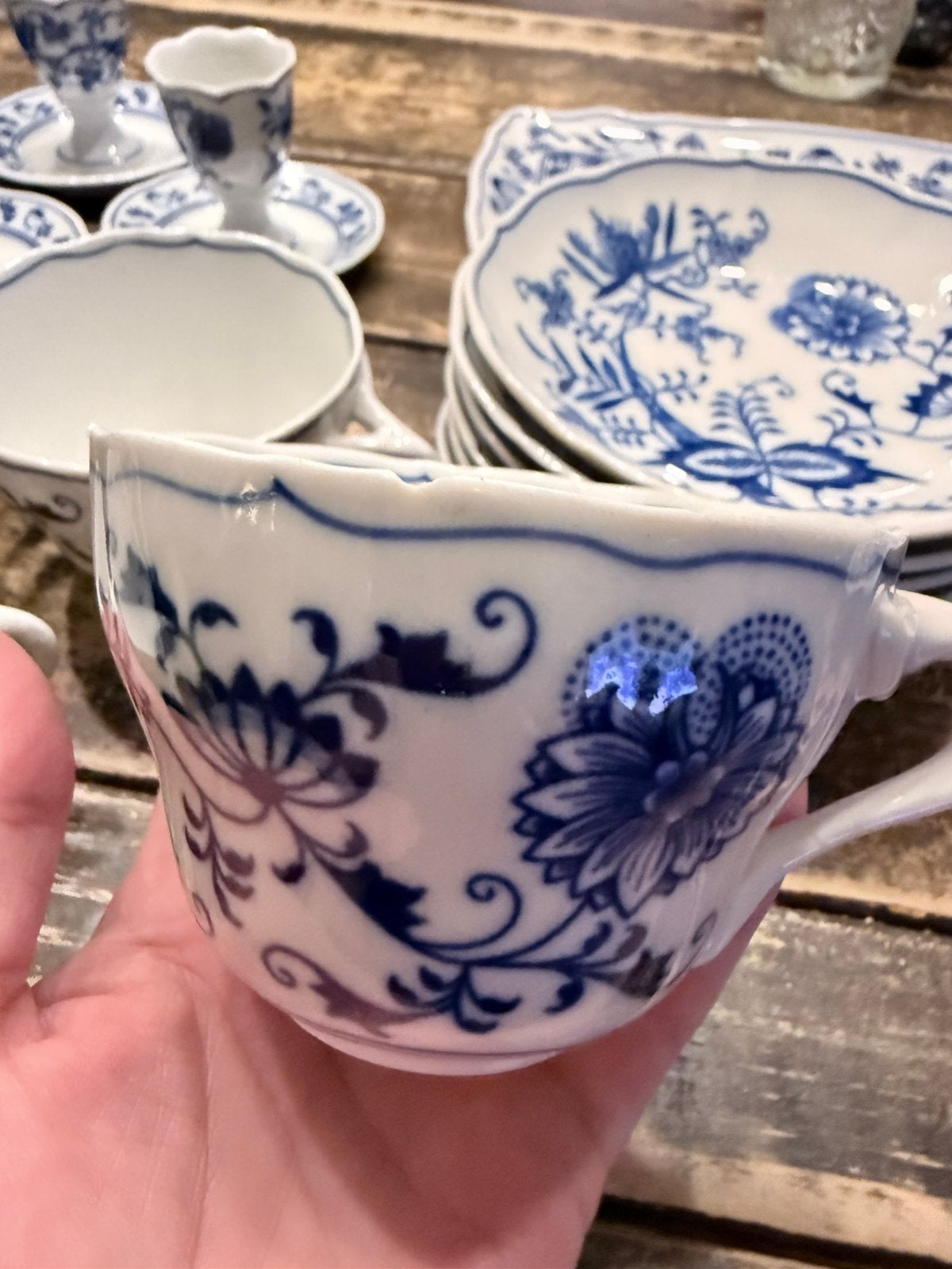 Set czechoslovaka zwiebelmuster, Antiquités & Art, Enlèvement ou Envoi