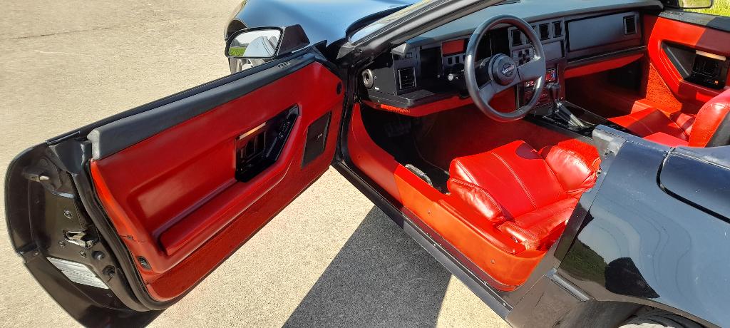 Chevrolet Corvette 1986 oldtimer, foto 11