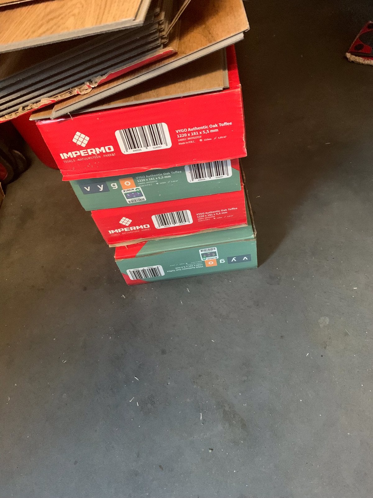 4 dozen click vinyl Vygo Authentic Oak Toffee, Ophalen, Overige materialen, 50 tot 150 cm, Nieuw