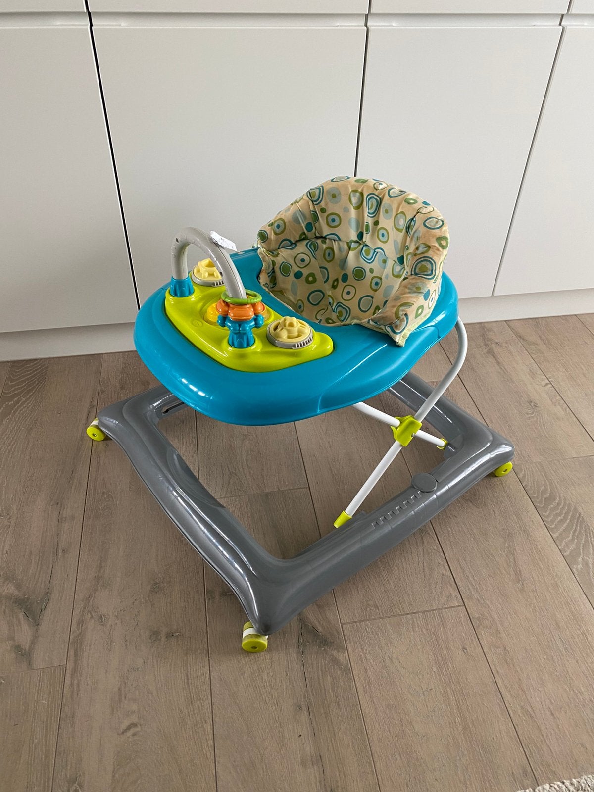 Baby loopwagen, Kinderen en Baby's, Ophalen, Zo goed als nieuw
