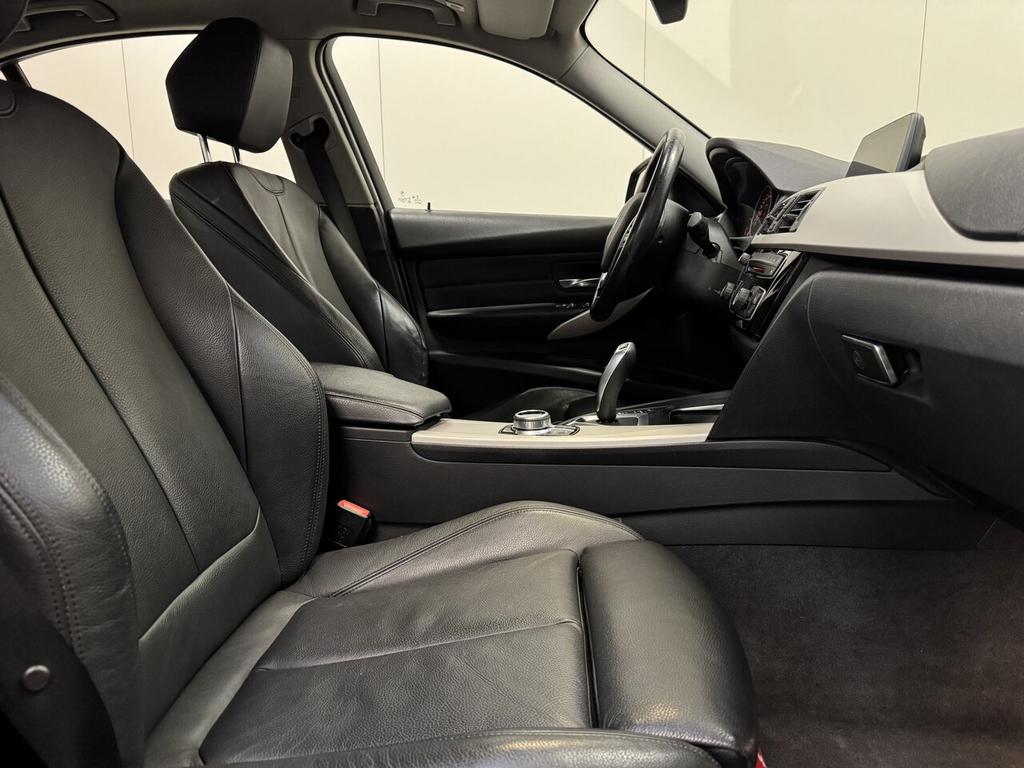BMW 330 e iPerformance Hybrid - Airco - GPS - Topstaat!, 0 kg, Argent ou Gris, 0 kg, Noir