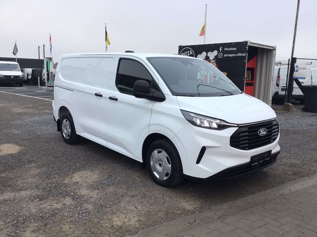 Ford Transit Custom trend 136pk 2024 39000km full/option 259, Autos, 100 kW, Euro 6, Entreprise, 3 places