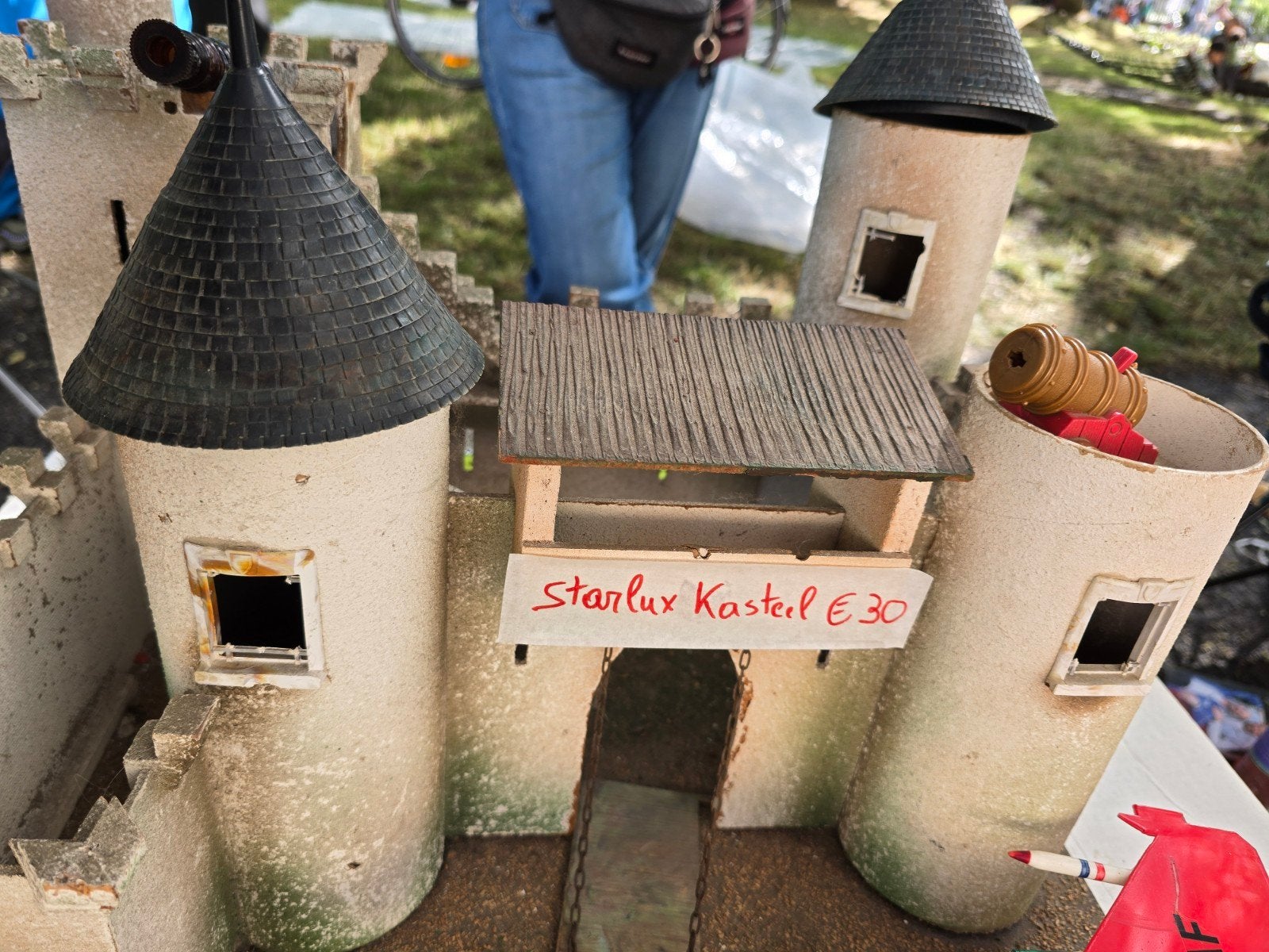 starlux kasteel met ophaalbrug, Antiek en Kunst, Antiek | Speelgoed, Ophalen