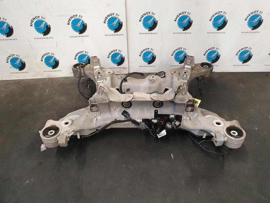 LANDROVER RANGE ROVER SPORT SUBFRAME ACHTER 2017, Ophalen of Verzenden, Gebruikt, Stiba lid