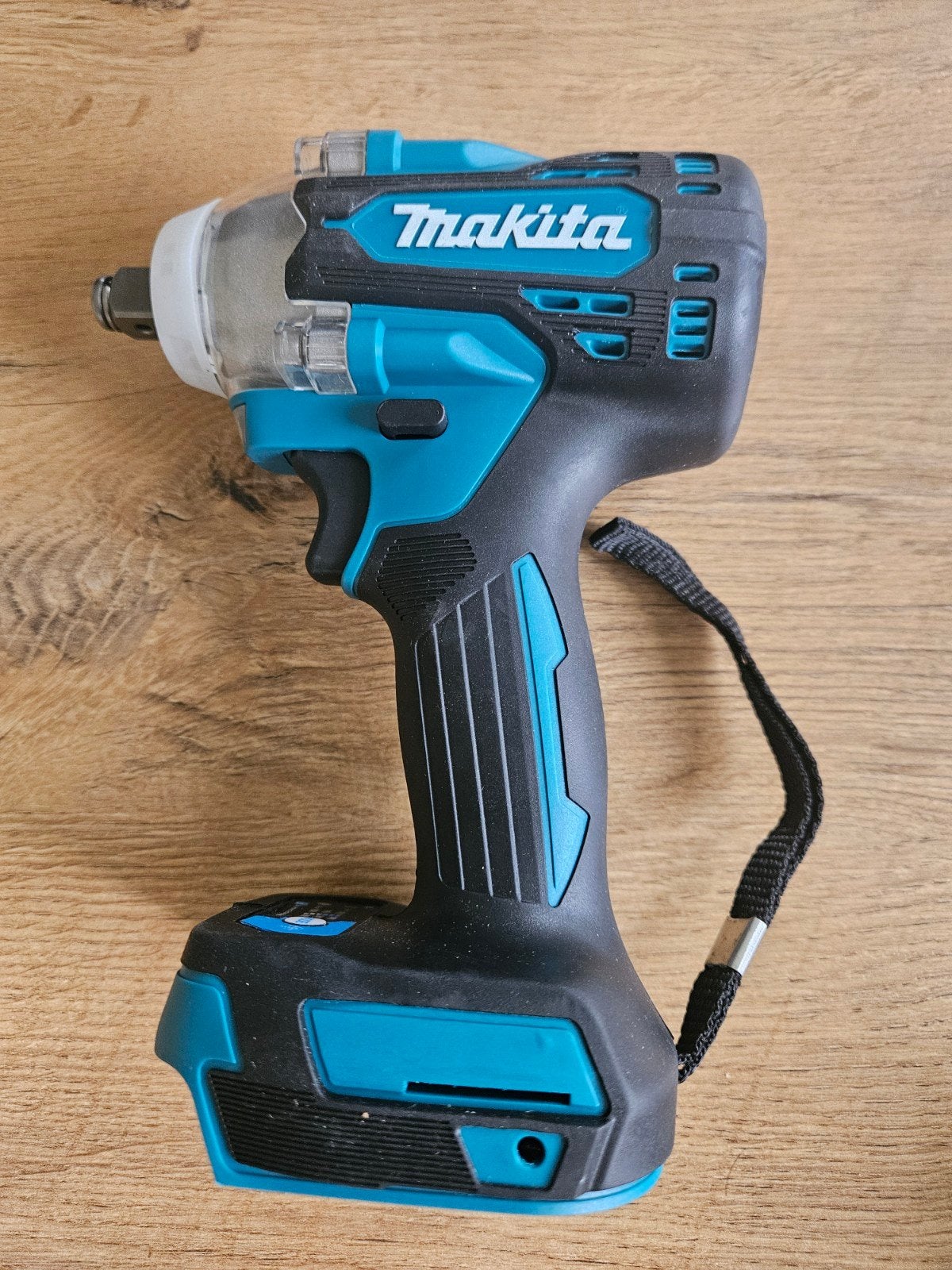 Makita DTW300 nieuw, Ophalen