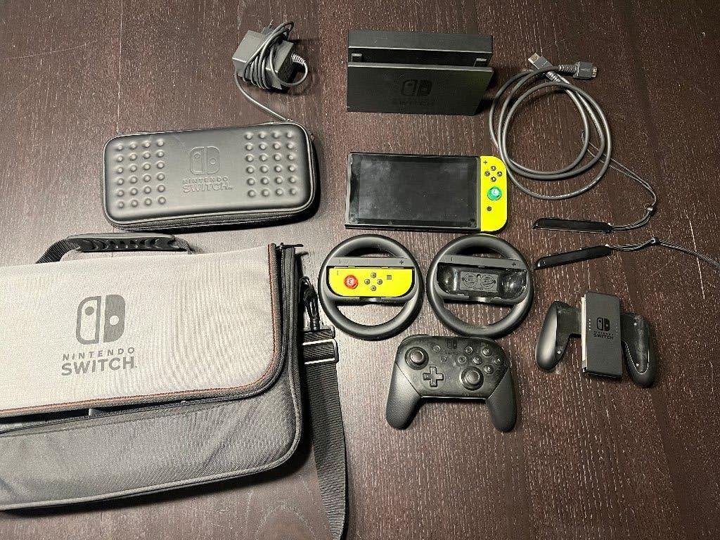 Nintendo Switch + accessoires – COMPLETE PACK!, Enlèvement, Comme neuf, Avec 3 manettes ou plus, Switch Original