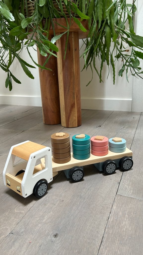 Houten vrachtwagen stapeltoren 1 jr + Kid’s Concept, Ophalen, Gebruikt, Duw- of Trekspeelgoed