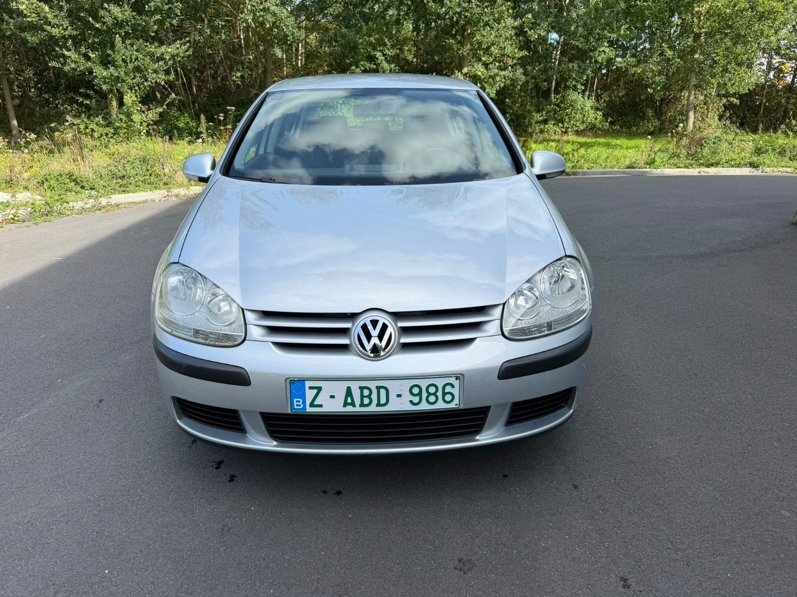 GOLF 5 1.6 BENZINE EURO4 AIRCO BLANCO GEKEURD VOOR VERKOOP, Auto's, Stof, 4 cilinders, 1600 cc, Bedrijf