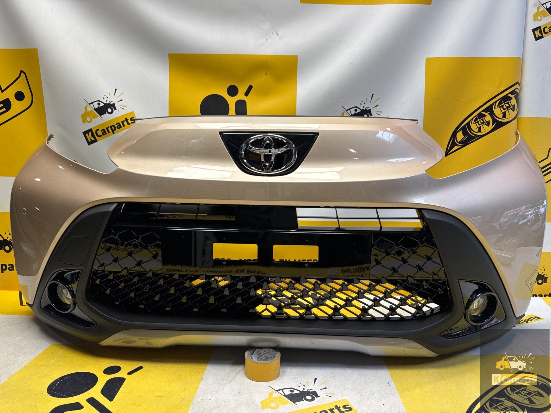 Toyota Aygo X Voorbumper origineel 52119-OH19 pdc compleet, Info@fabrikant.eu, Toyota, Bumper, Fabrikant BV