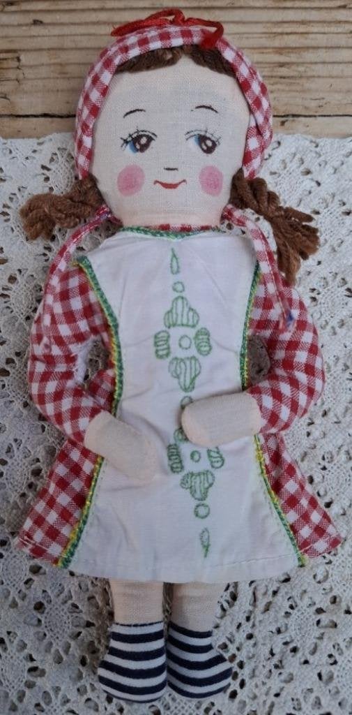 Klein vintage stoffen " Holly Hobbie " poppetje, Gebruikt, -, -, Ophalen of Verzenden